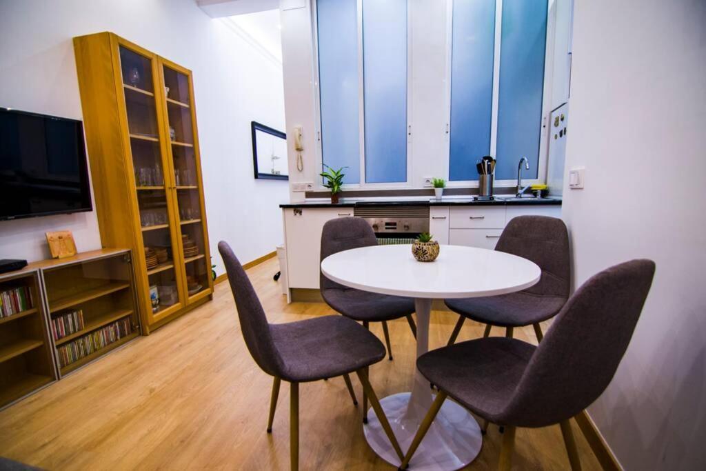 Apartamento Piso VIP Anton Martin. Madrid Centro. Exterior foto